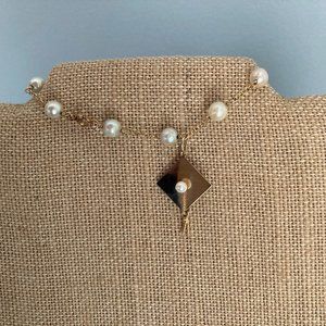 Pearl Bracelet with Graduation 14K Mortar Board Cap Hat Vintage